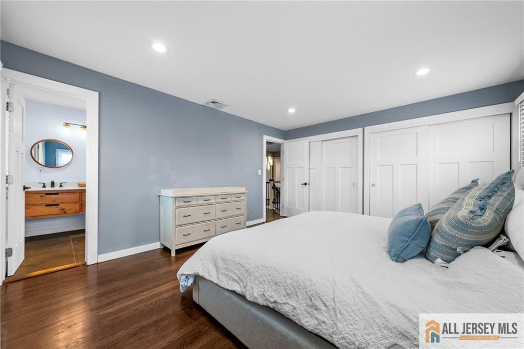 205 Continental Avenue, Colonia, New Jersey image 21