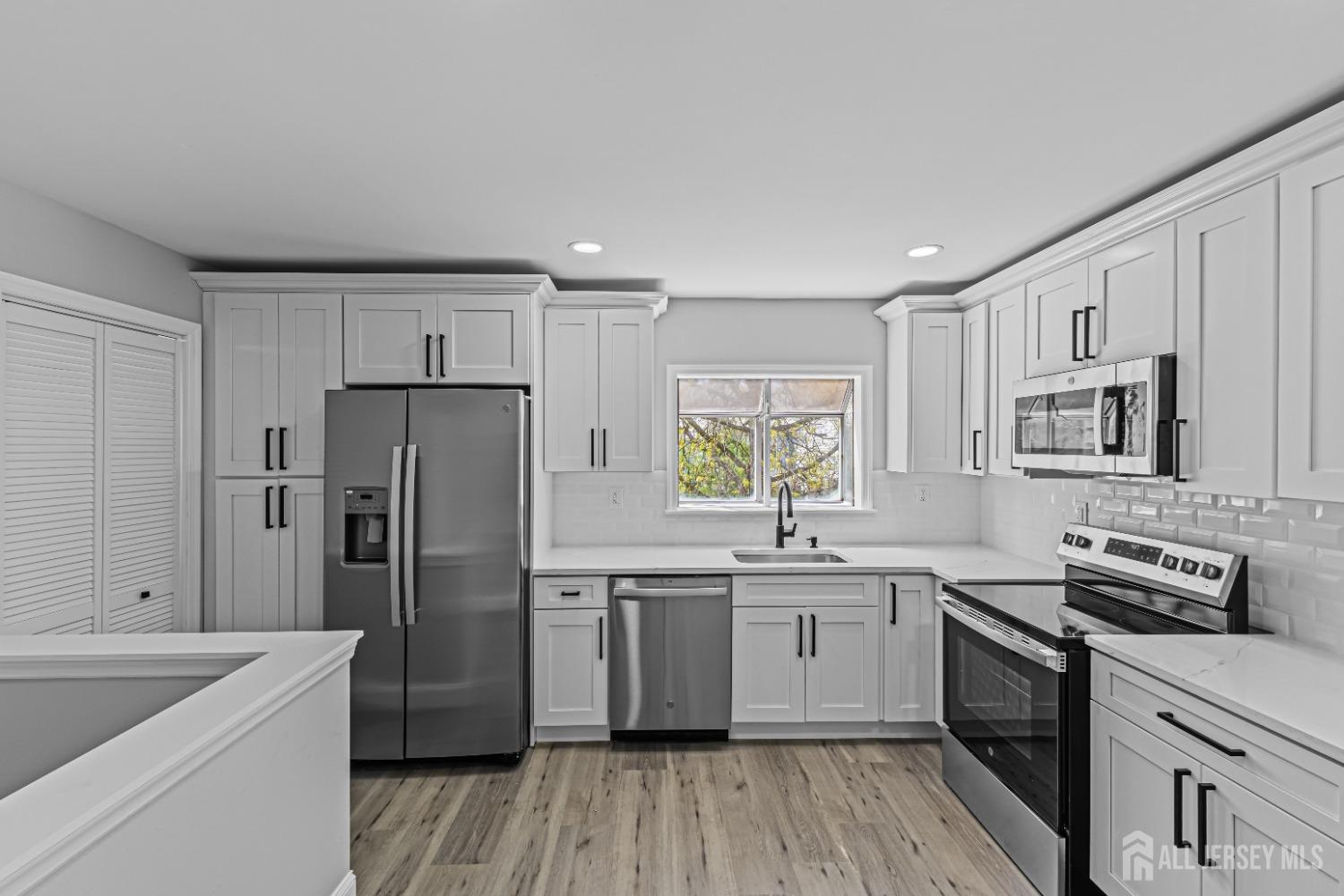 3 Bristol Court #D, Monroe Township, New Jersey image 13
