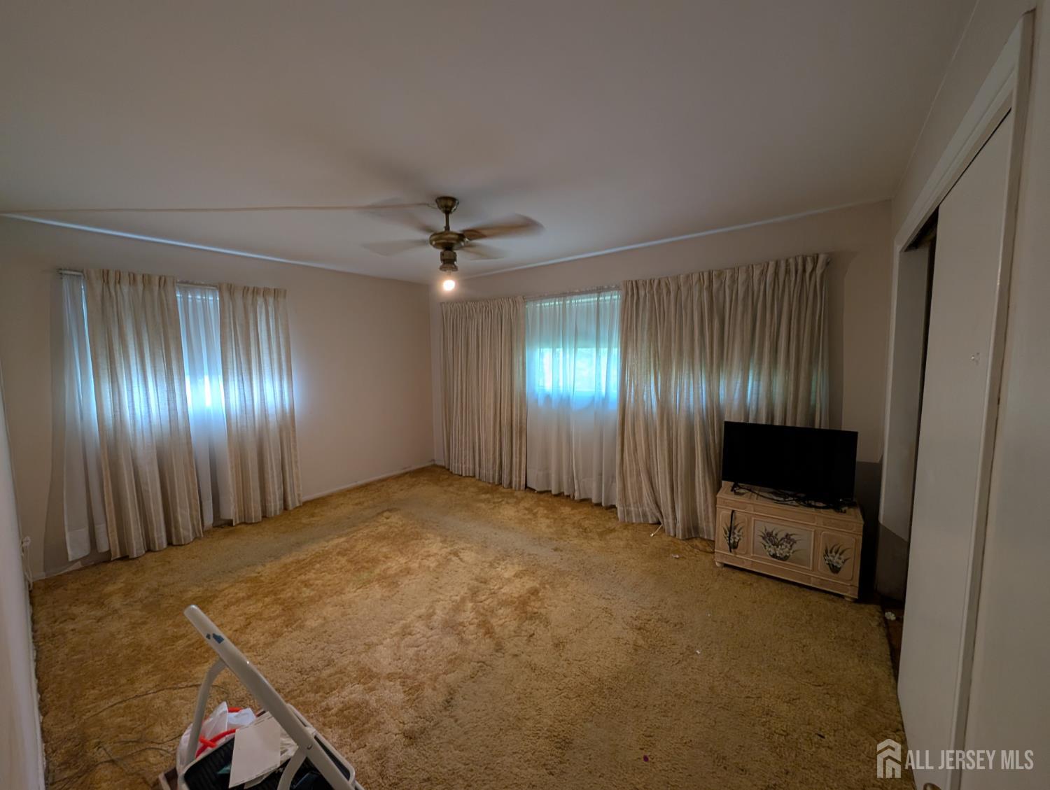 28 Tanglewood Lane, East Brunswick, New Jersey image 17