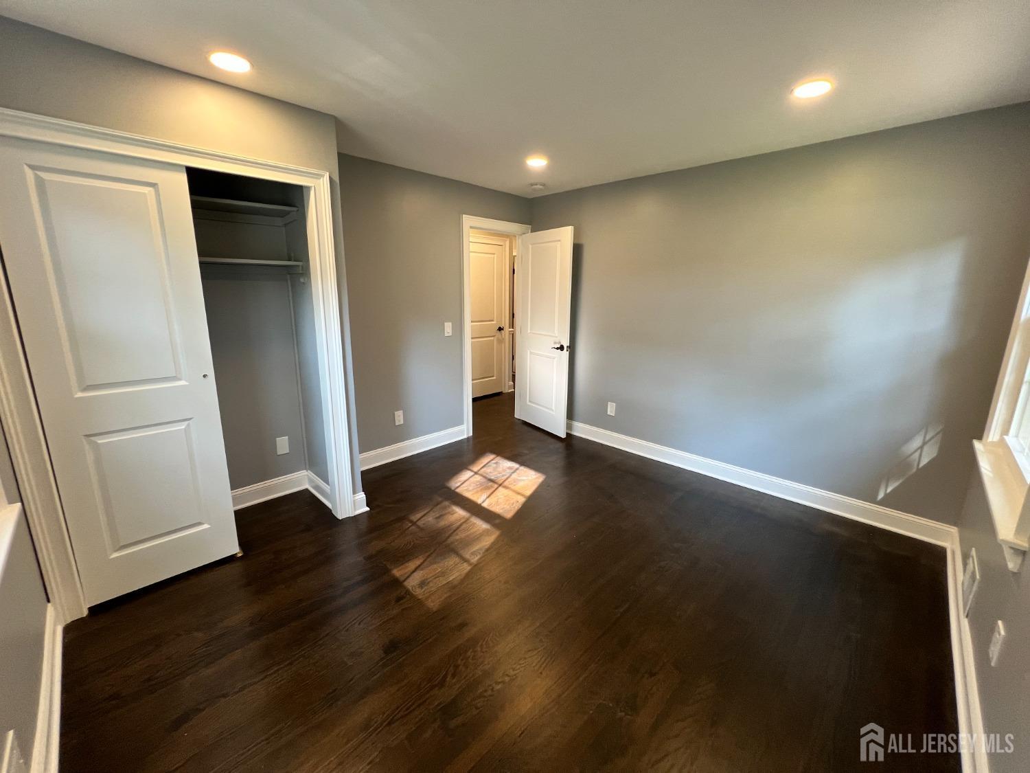 8 Woodlot Road, East Brunswick, New Jersey image 14