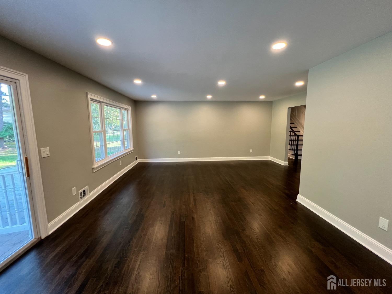 8 Woodlot Road, East Brunswick, New Jersey image 9