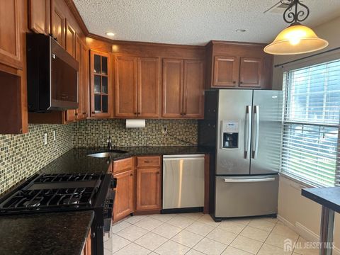 Condo For Sale - 13 Albury Way<br/> North Brunswick, NJ 08902