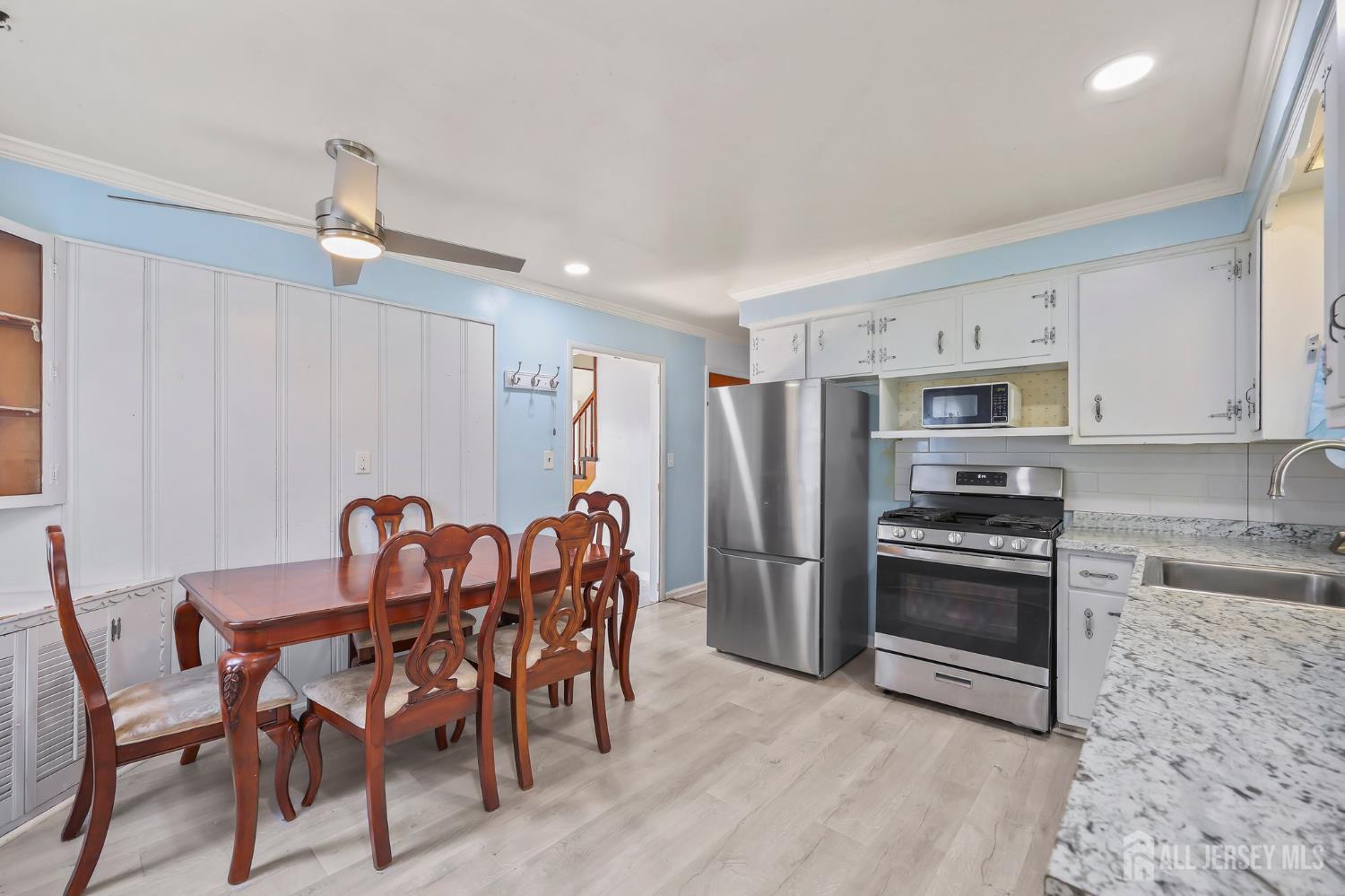 16 Wagner Street, Fords, New Jersey image 4
