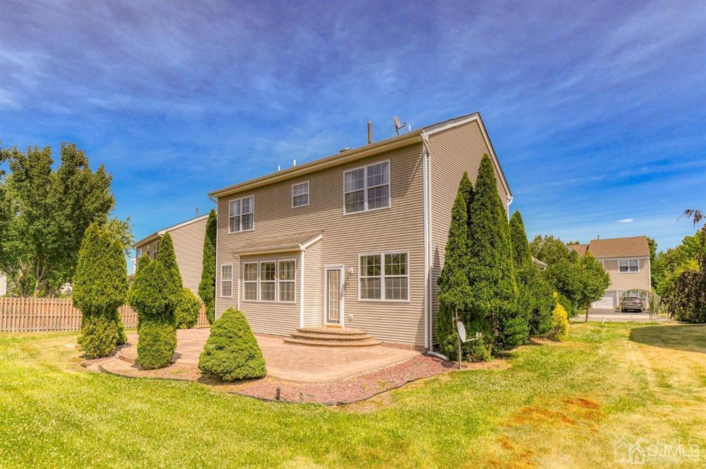 18 Bucknell Drive, East Brunswick, New Jersey image 21