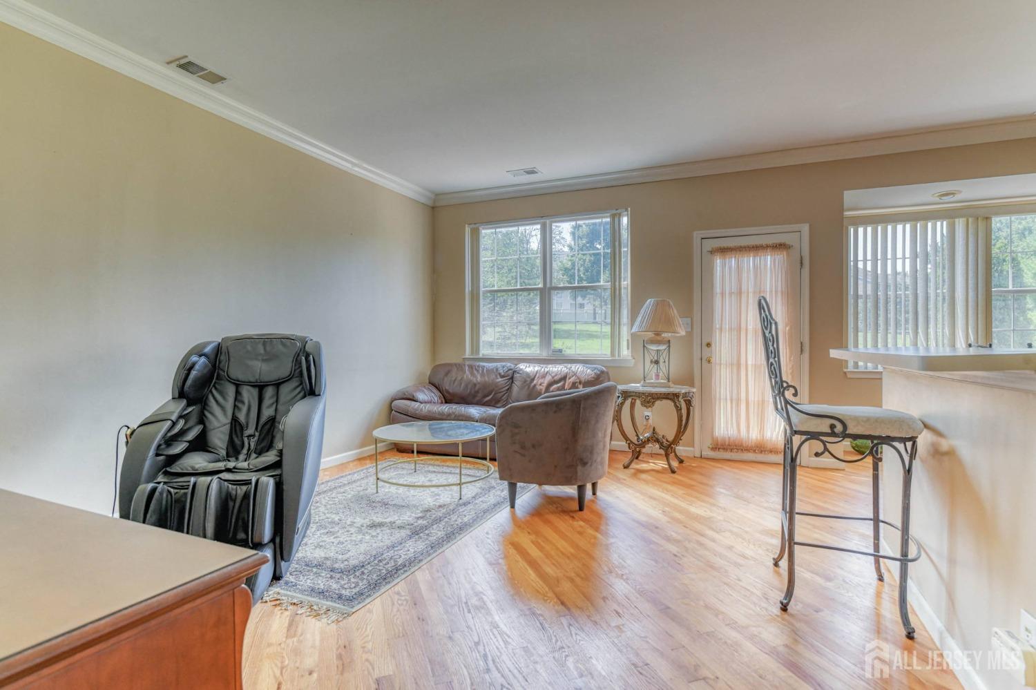 18 Bucknell Drive, East Brunswick, New Jersey image 10