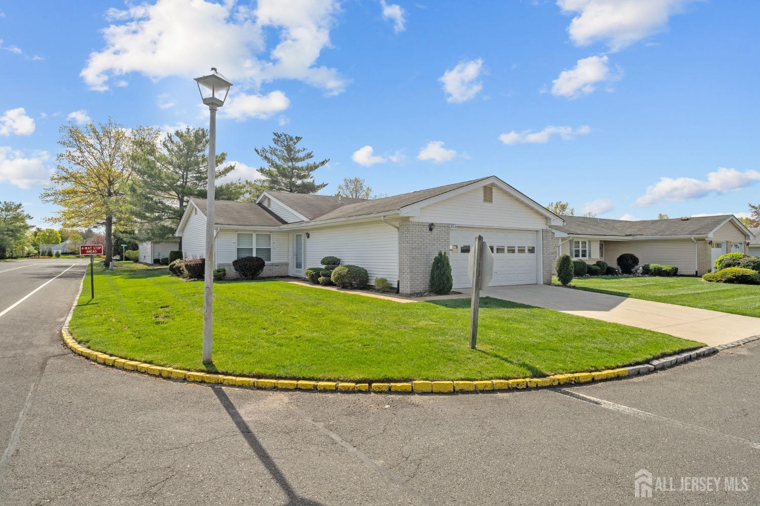 620 Deal Road #620A, Monroe Township, New Jersey image 2