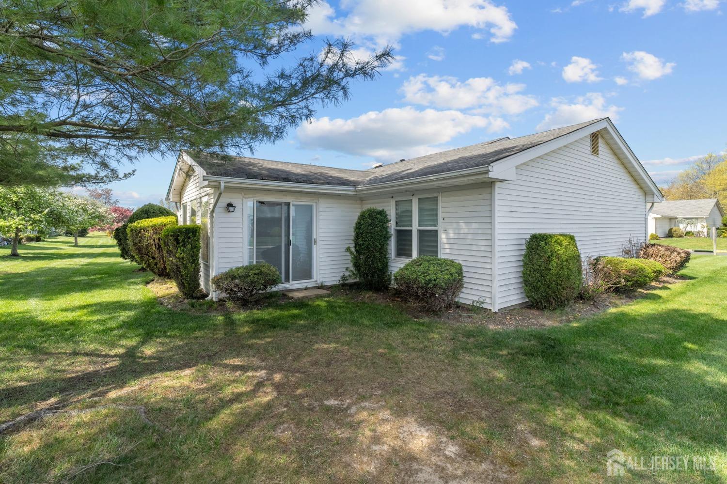 620 Deal Road #620A, Monroe Township, New Jersey image 4