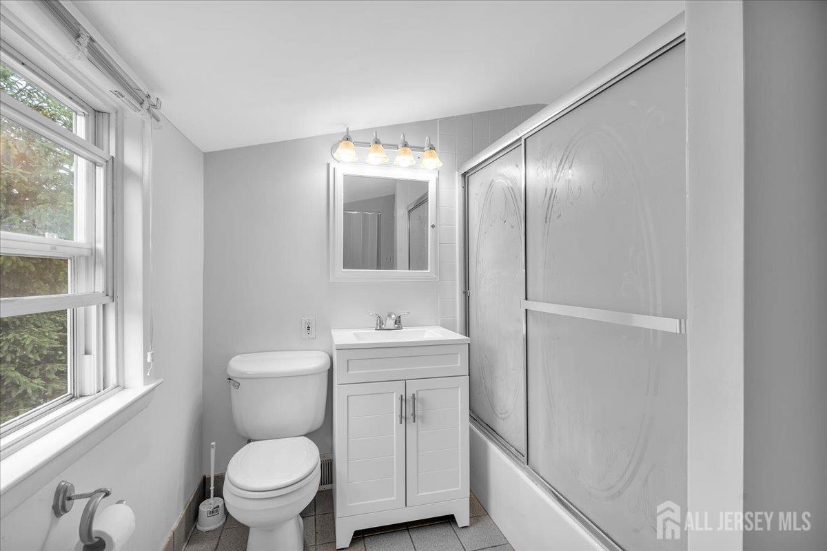 218 Winthrop Avenue, Moorestown, New Jersey image 21