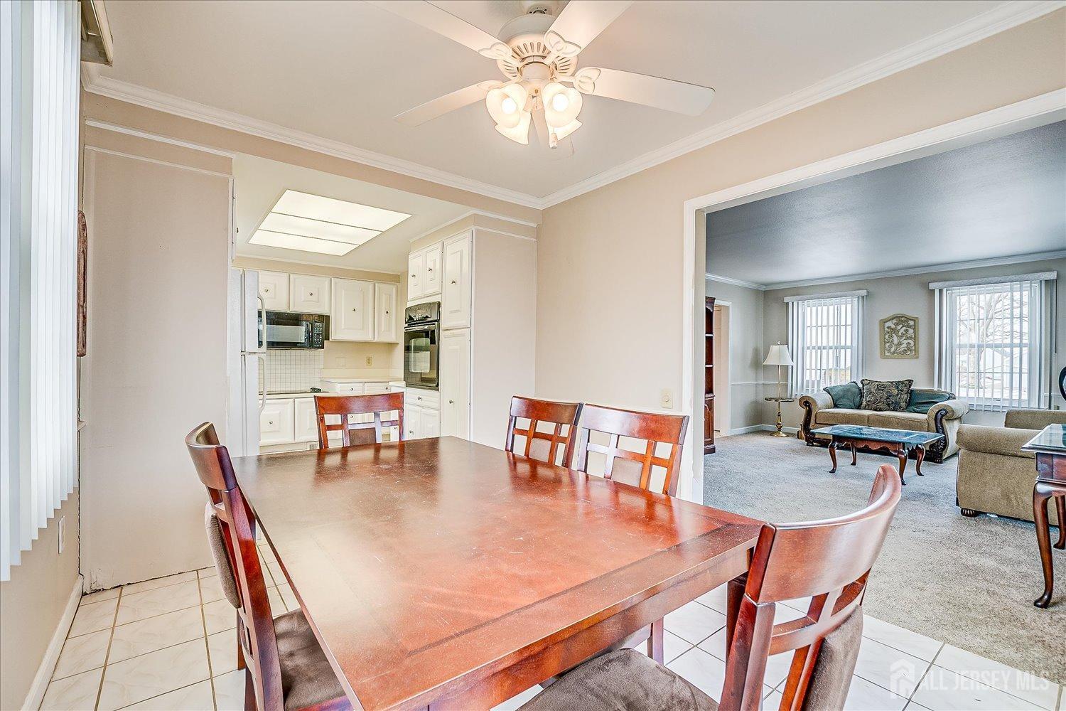 36 Concord Lane #B, Monroe Township, New Jersey image 11