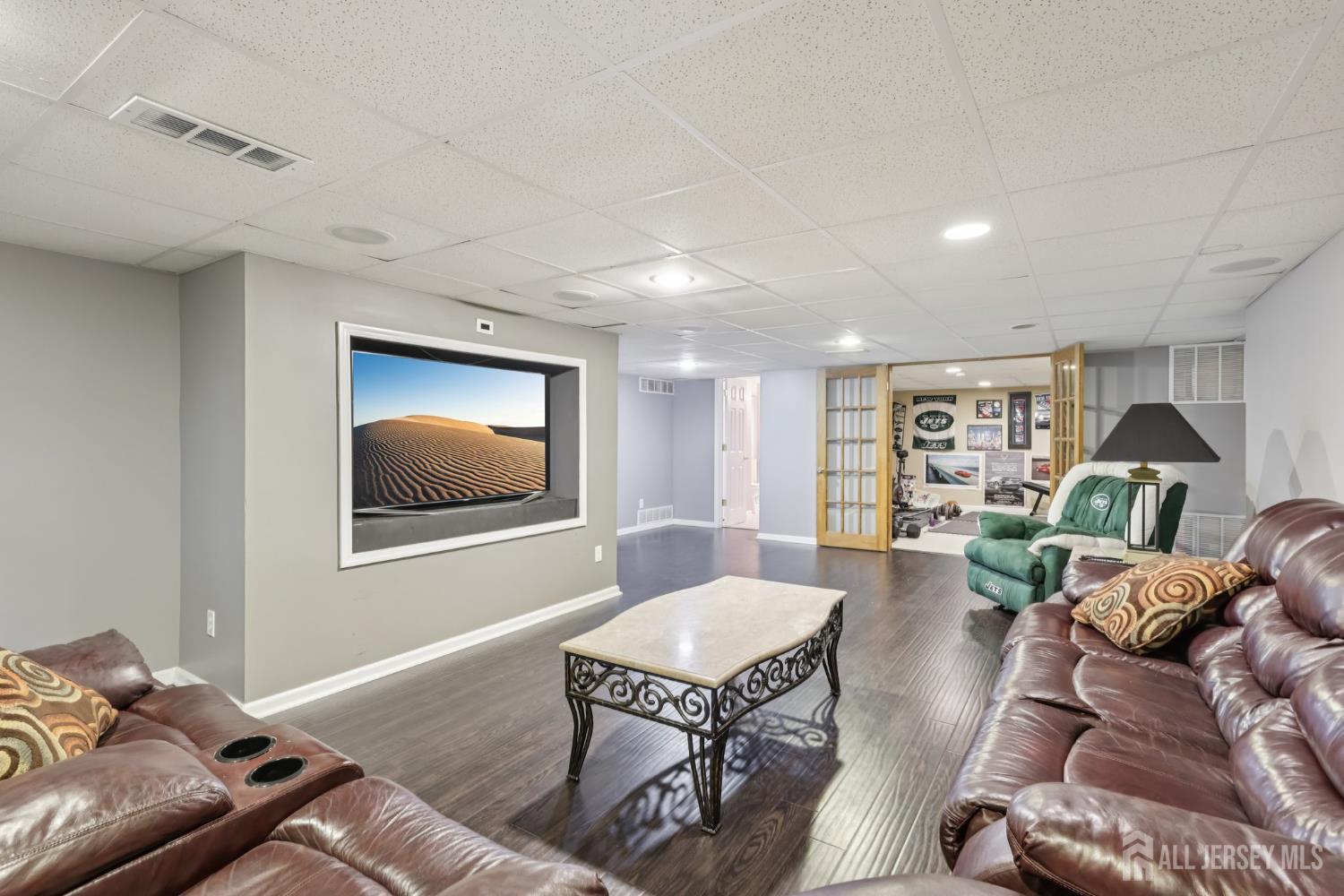 Franklin Twsp, New Jersey 08540, United States, 4 Bedrooms Bedrooms, ,4 BathroomsBathrooms,Residential,Active,162684