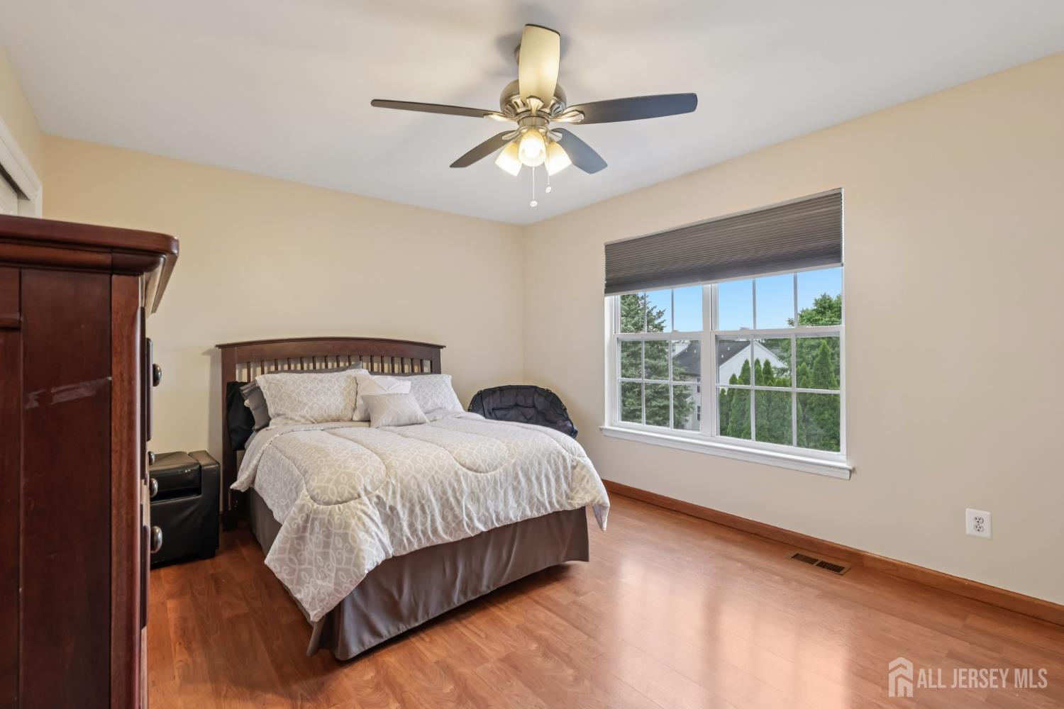 Franklin Twsp, New Jersey 08540, United States, 4 Bedrooms Bedrooms, ,4 BathroomsBathrooms,Residential,Active,162684