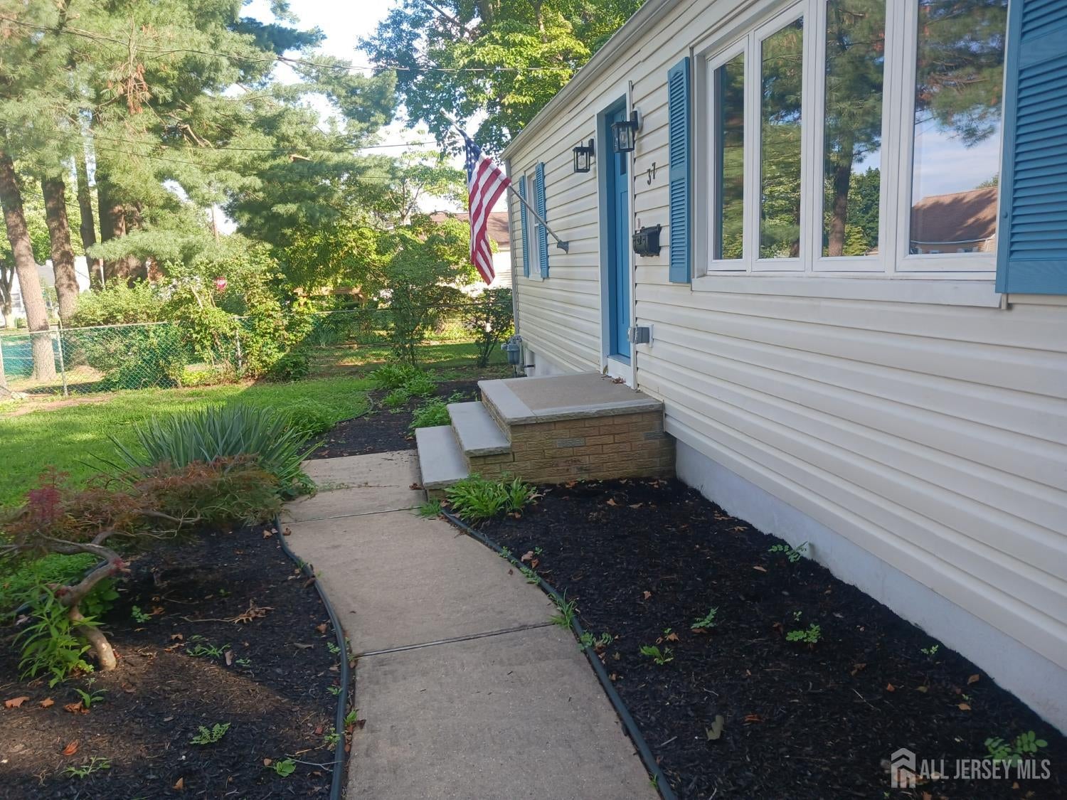 37 Harrison Avenue