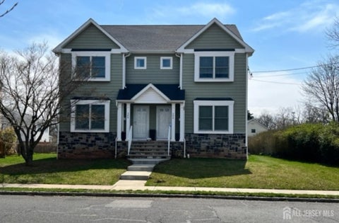 Featured picture for the property 2511244R