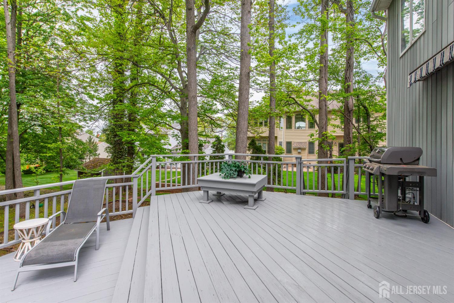 13 Clinton Avenue, Edison, New Jersey image 44