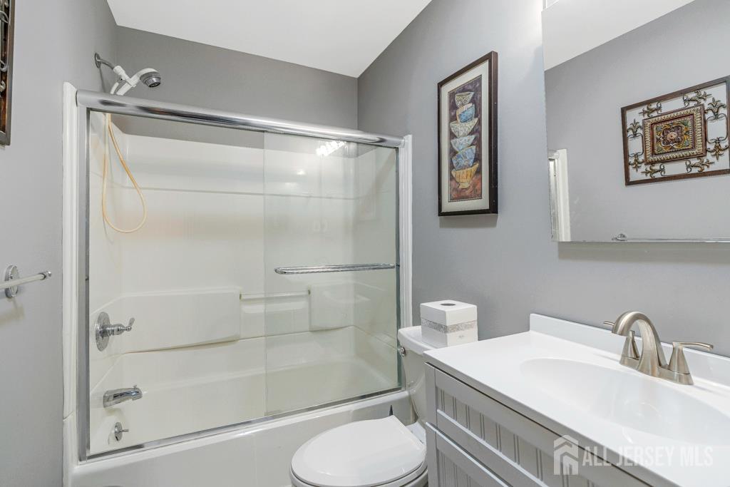 1010 Dorn Avenue, Middlesex, New Jersey image 19