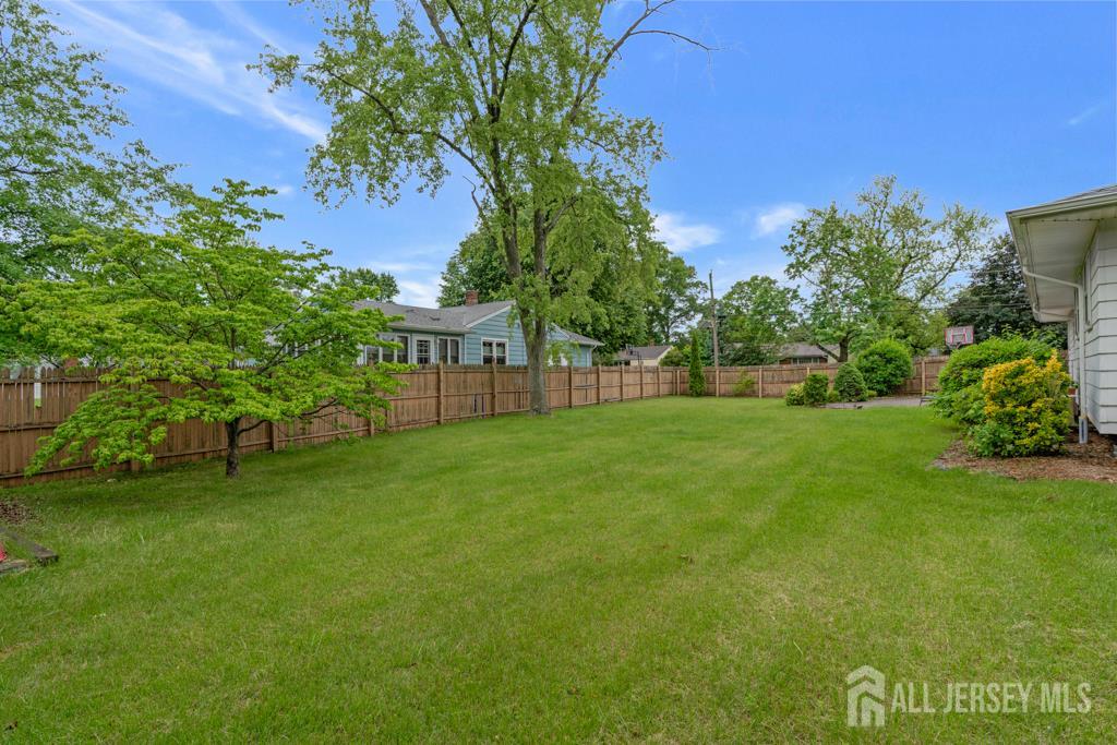 1010 Dorn Avenue, Middlesex, New Jersey image 23