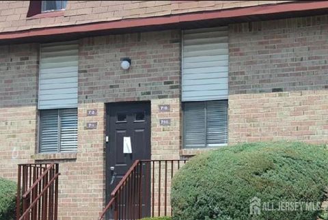 Condo For Sale - 710 N Oaks Boulevard<br/> North Brunswick, NJ 08902