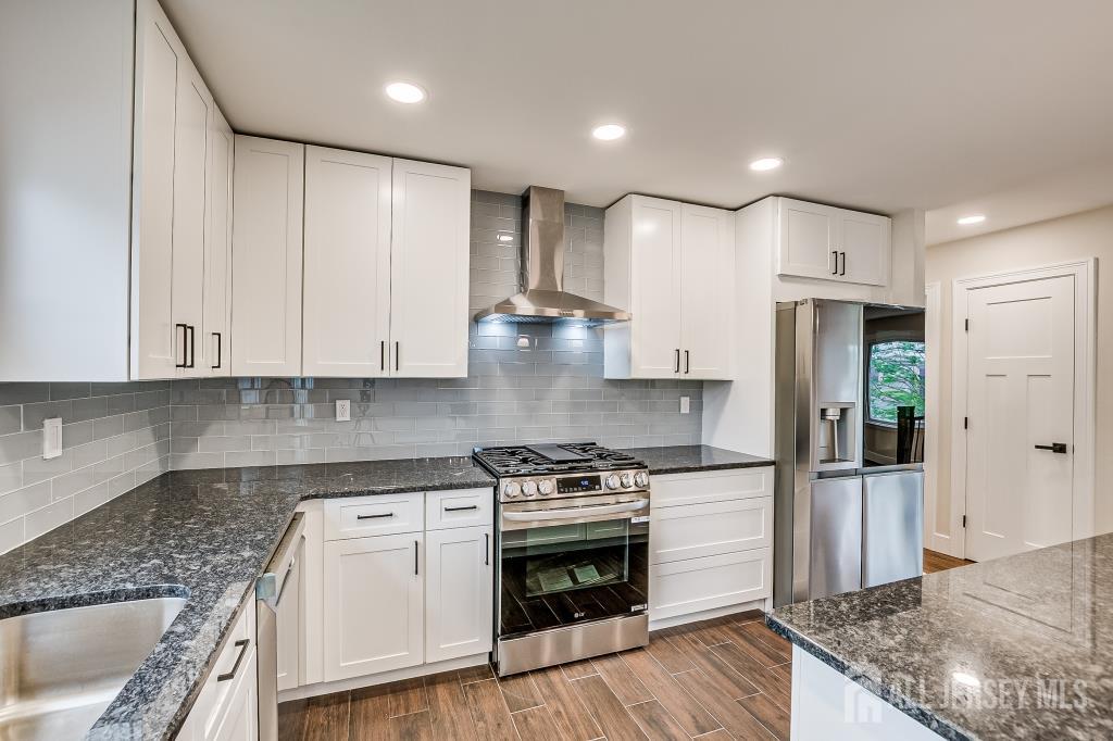 3 Birch Road, Edison, New Jersey image 12