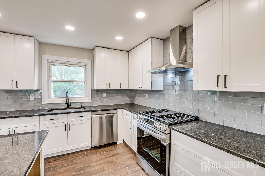 3 Birch Road, Edison, New Jersey image 14