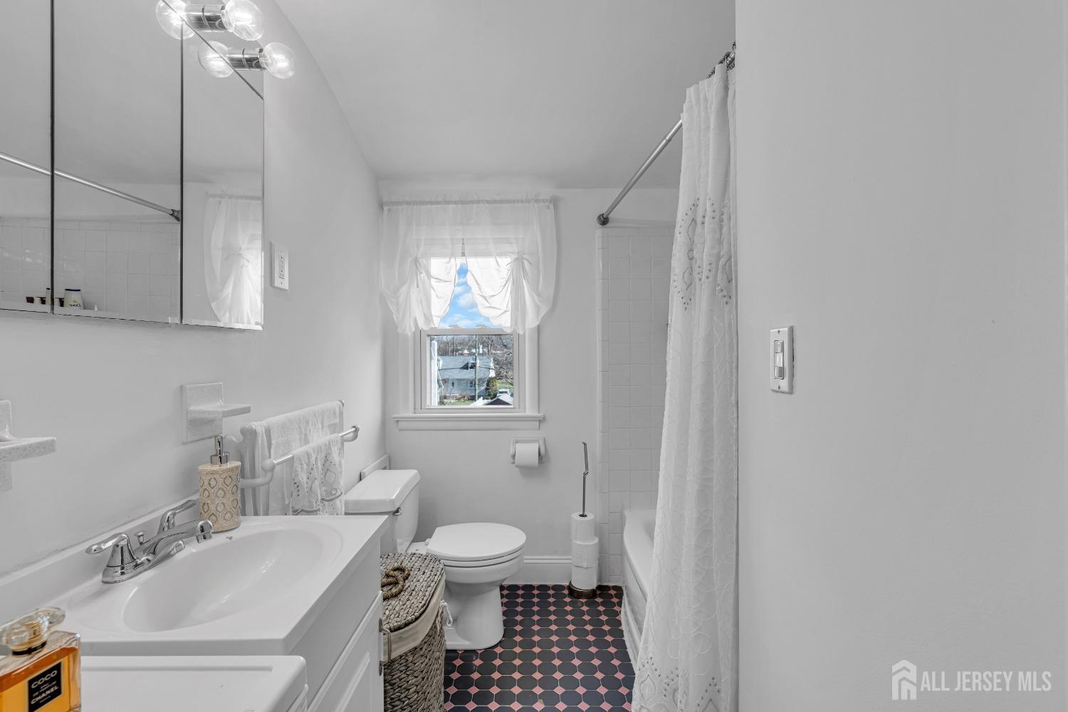 62 Albemarle Avenue, Ewing, New Jersey image 26