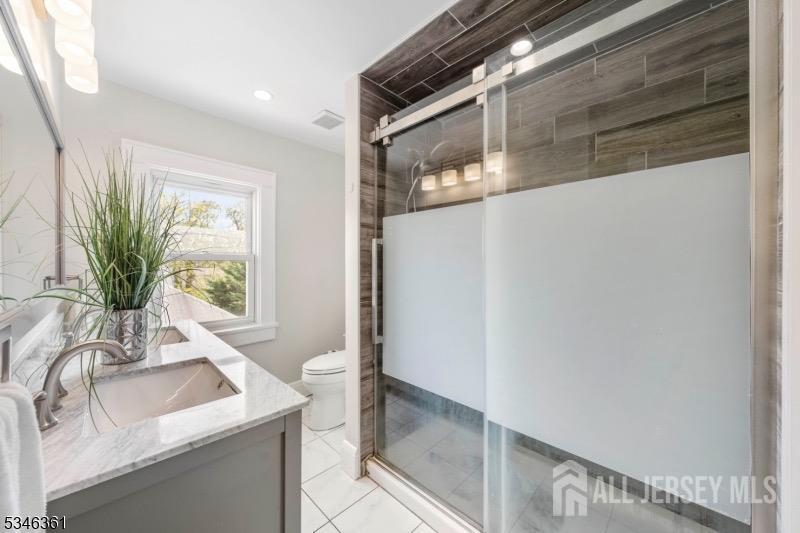 649 N Avenue Extension, Dunellen, New Jersey image 18