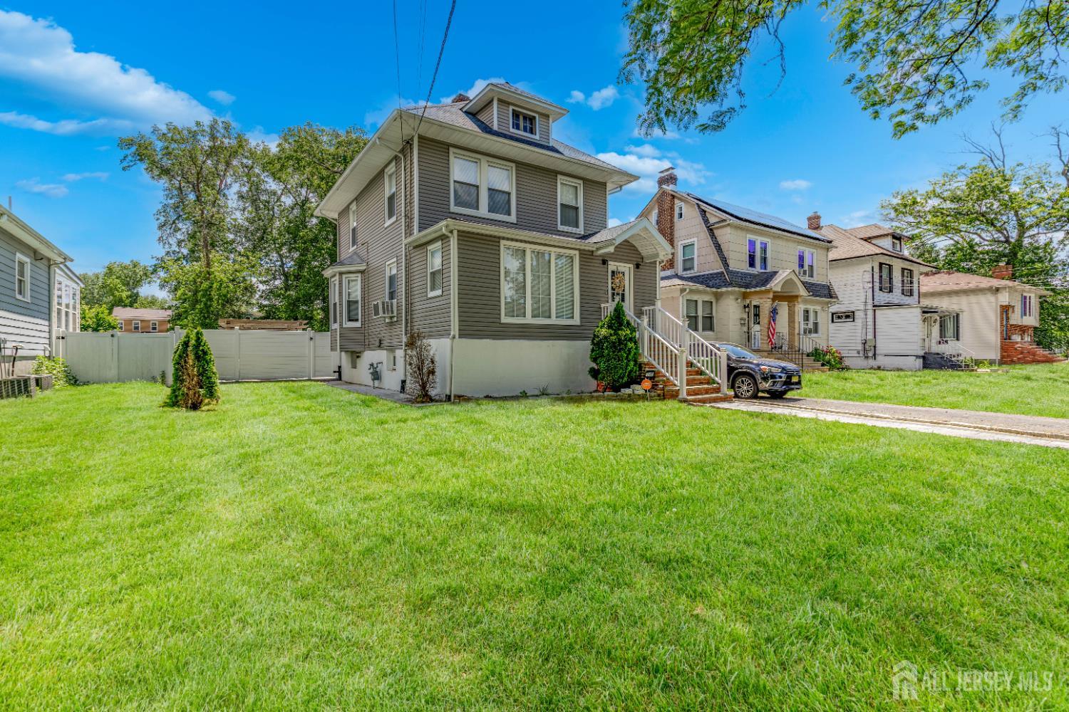 Photo 1 of 33 — 245 W 3 Avenue, Roselle, NJ 07203