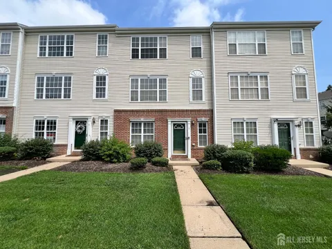 5 kuczynski Drive, Parlin, NJ 08859 - MLS#: 2601137R