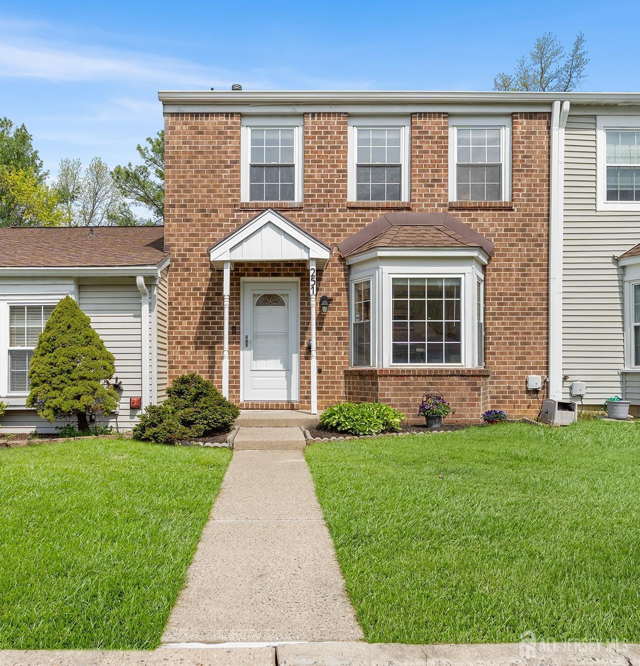251 Chaucer Court, Old Bridge, New Jersey image 1