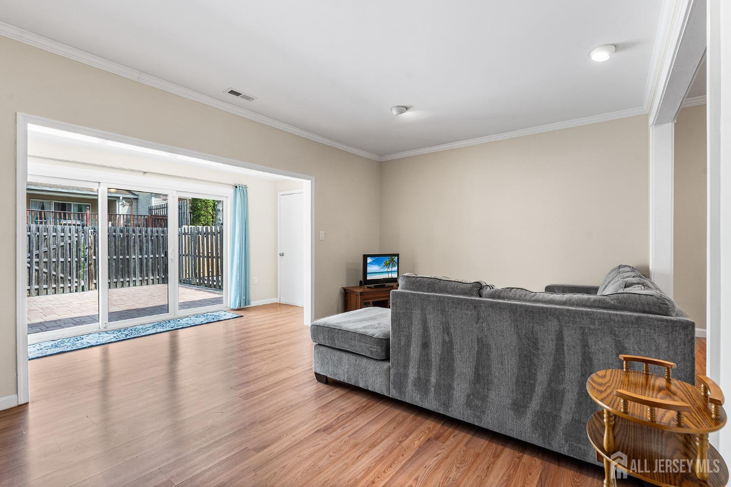 251 Chaucer Court, Old Bridge, New Jersey image 15