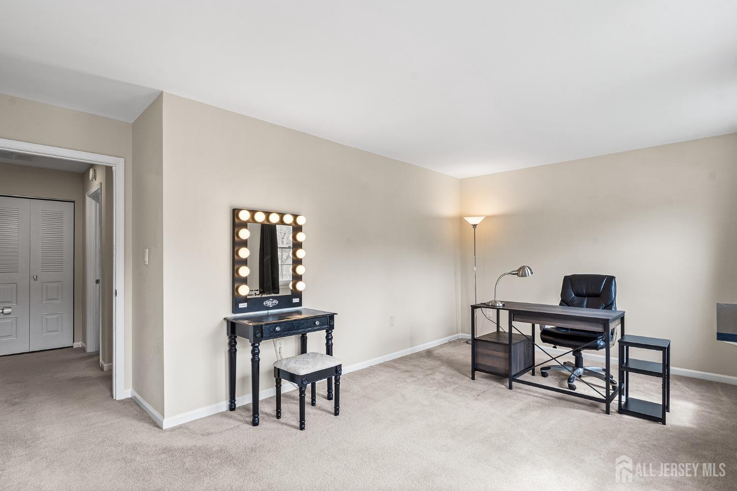 251 Chaucer Court, Old Bridge, New Jersey image 26