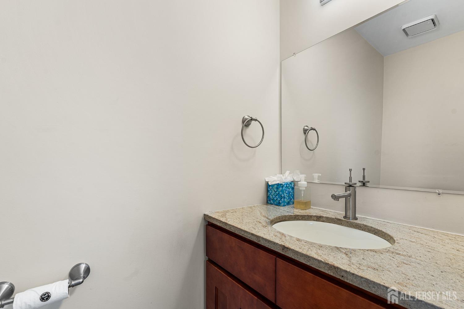 251 Chaucer Court, Old Bridge, New Jersey image 13