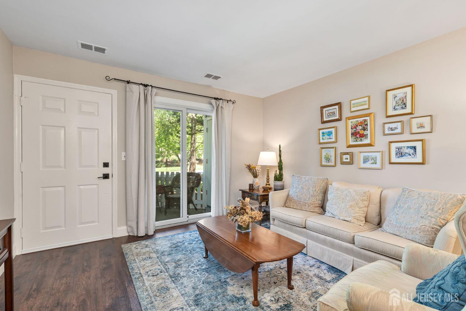 29 Tansy Court, Bedminster, New Jersey image 3