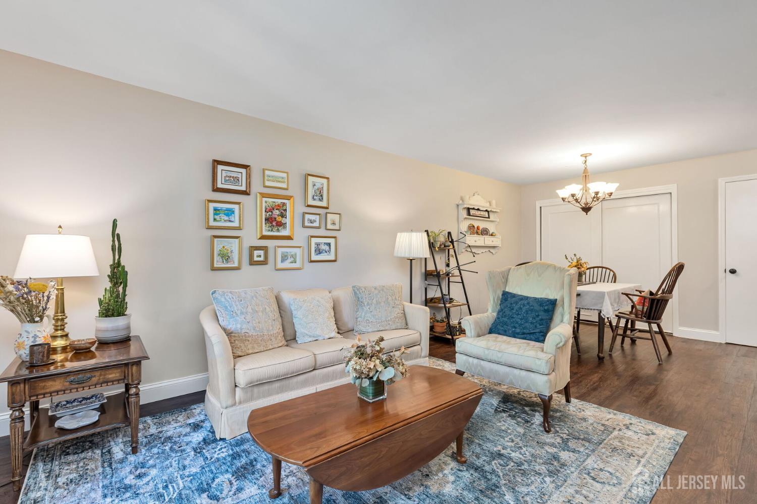 29 Tansy Court, Bedminster, New Jersey image 2