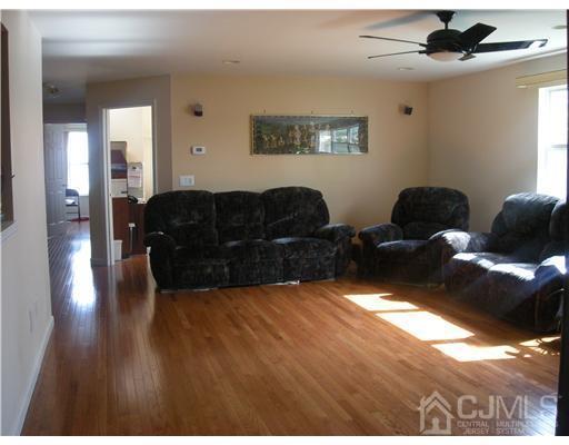 316 Ventnor Court, Piscataway, New Jersey image 5