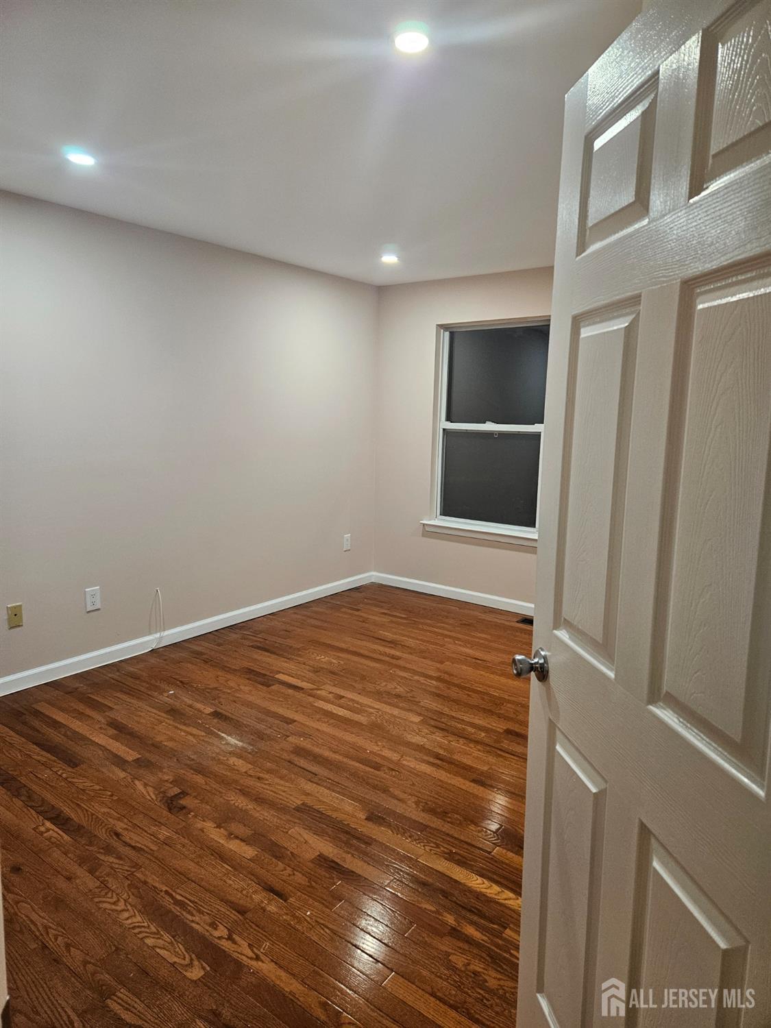 316 Ventnor Court, Piscataway, New Jersey image 26