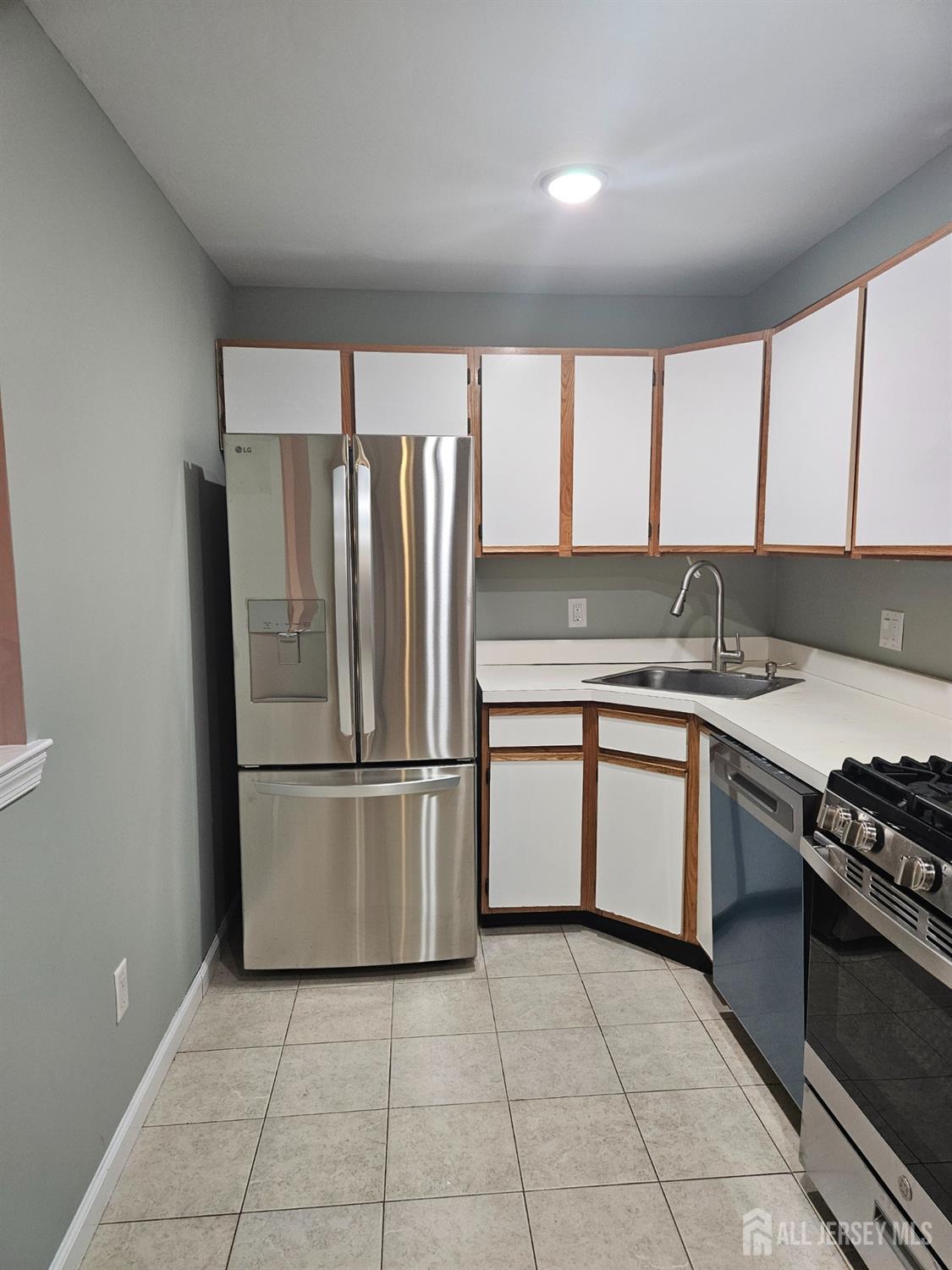 316 Ventnor Court, Piscataway, New Jersey image 19