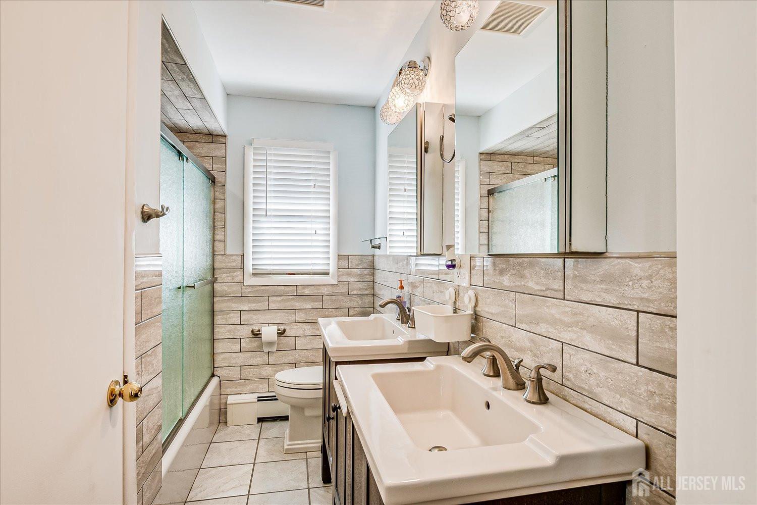 24 Coral Street, Edison, New Jersey image 18