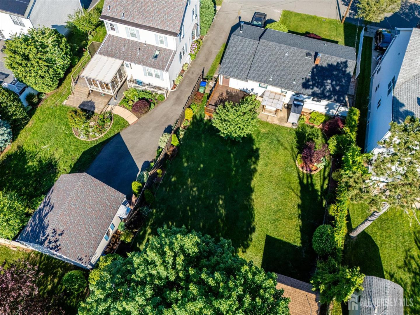 24 Coral Street, Edison, New Jersey image 32