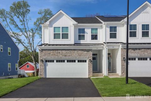 Condo For Sale - 22 Lola Drive<br/> Old Bridge, NJ 08857