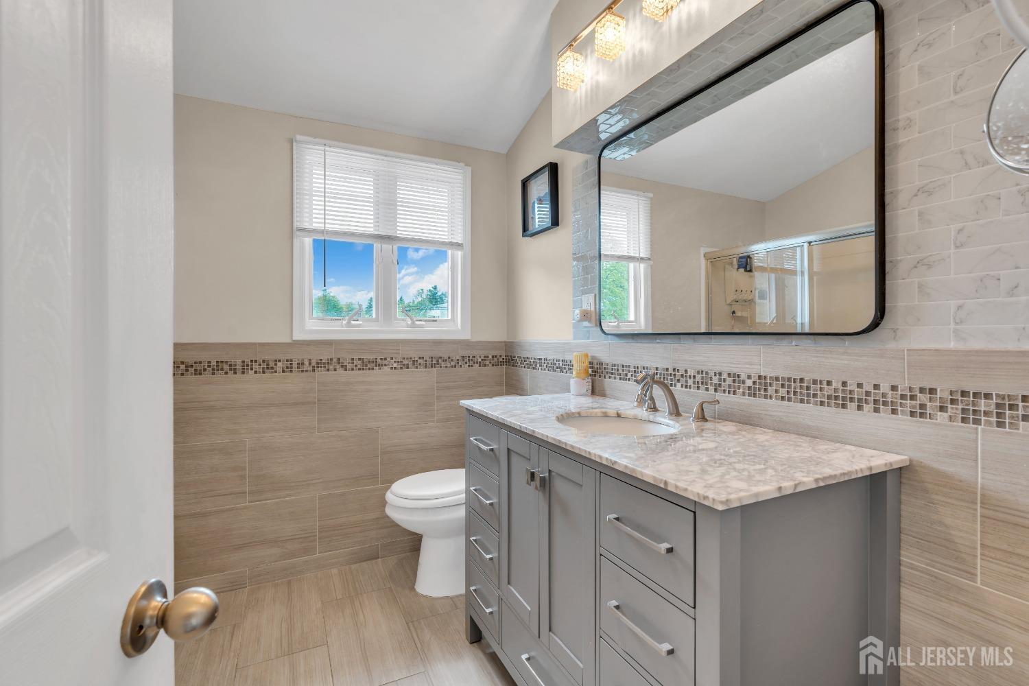 17 Thomas Road, East Brunswick, New Jersey image 26