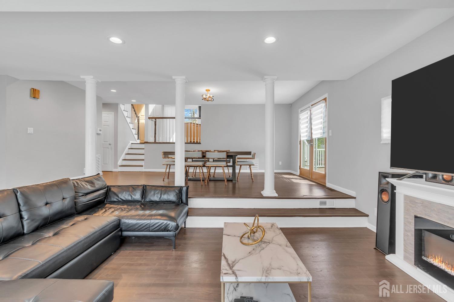 17 Thomas Road, East Brunswick, New Jersey image 7
