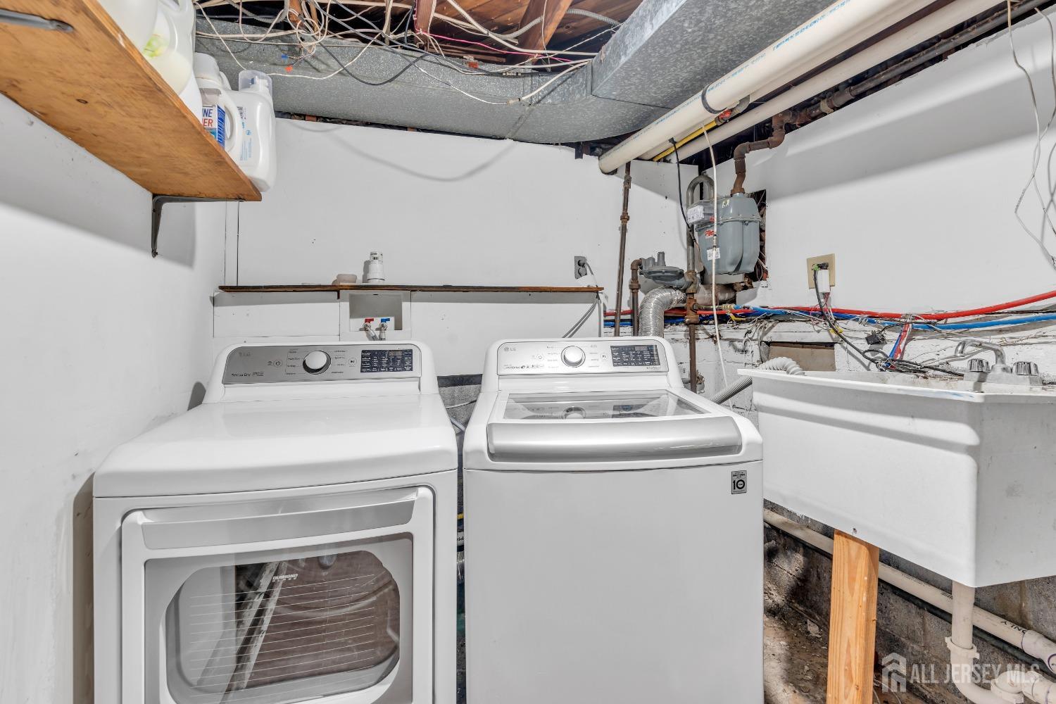 17 Thomas Road, East Brunswick, New Jersey image 28