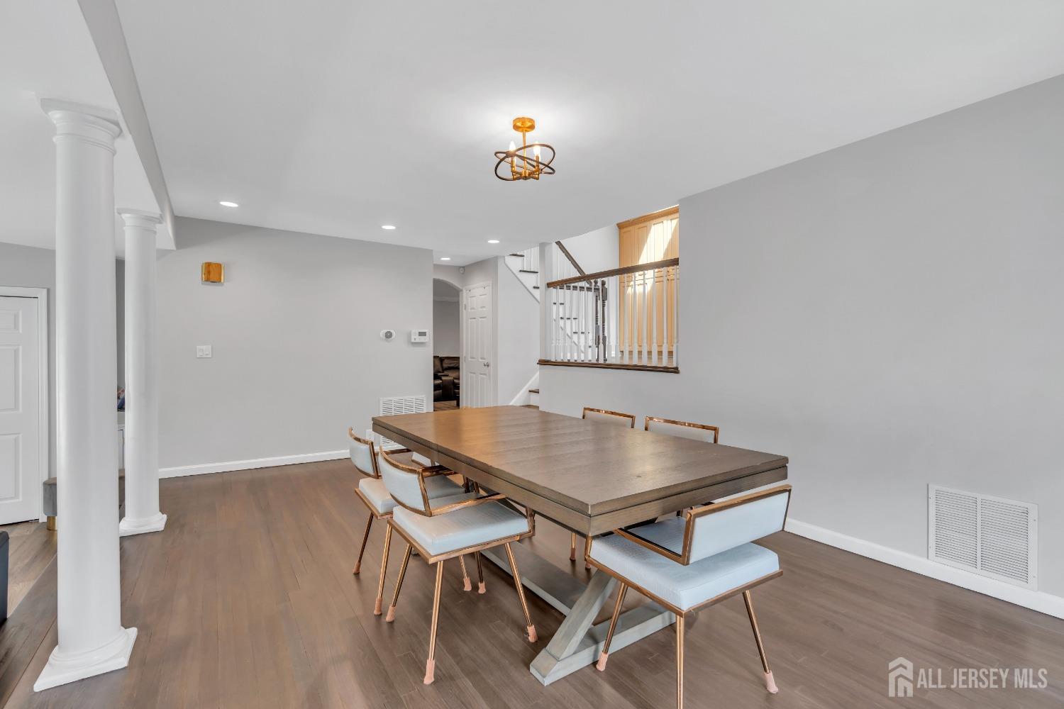 17 Thomas Road, East Brunswick, New Jersey image 10