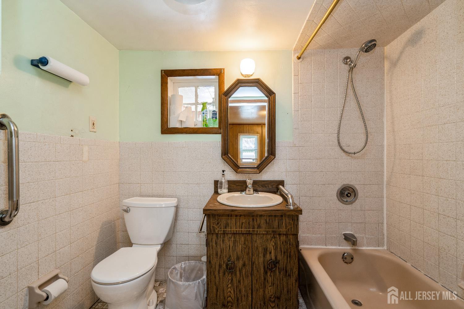 35 Kossman Street, East Brunswick, New Jersey image 16