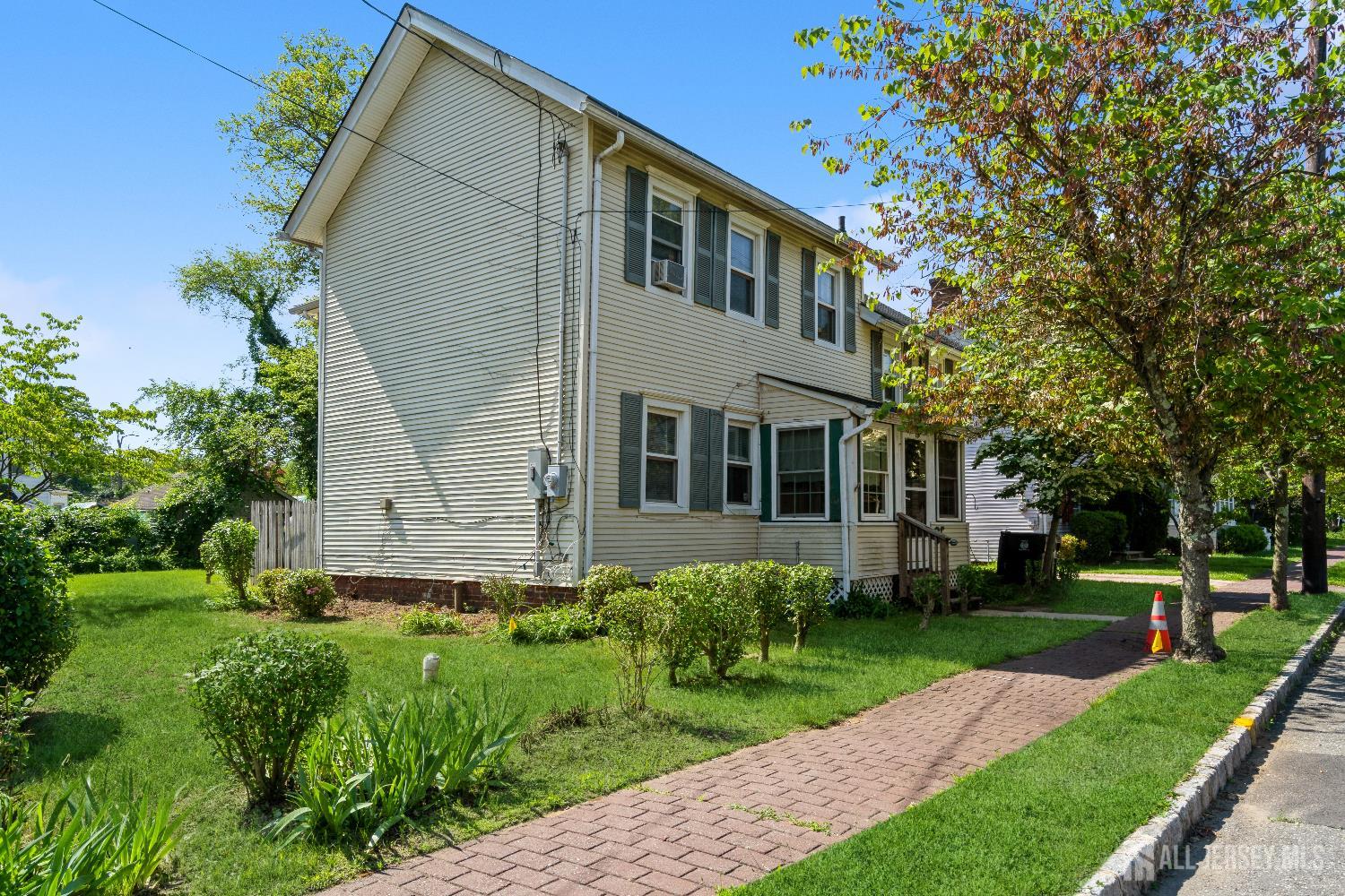 35 Kossman Street, East Brunswick, New Jersey image 2