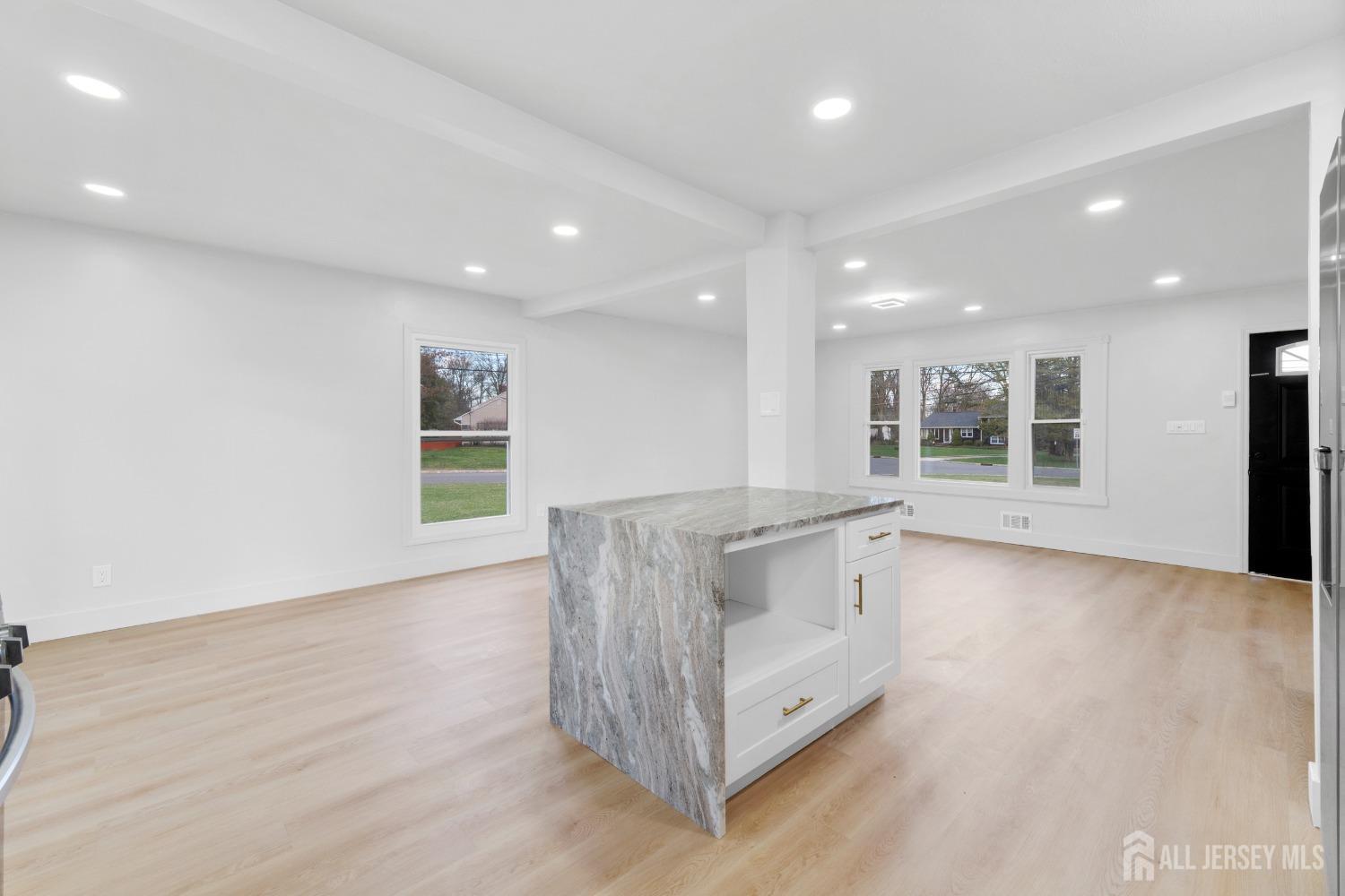 310 Lynnwood Street, Piscataway, New Jersey image 33
