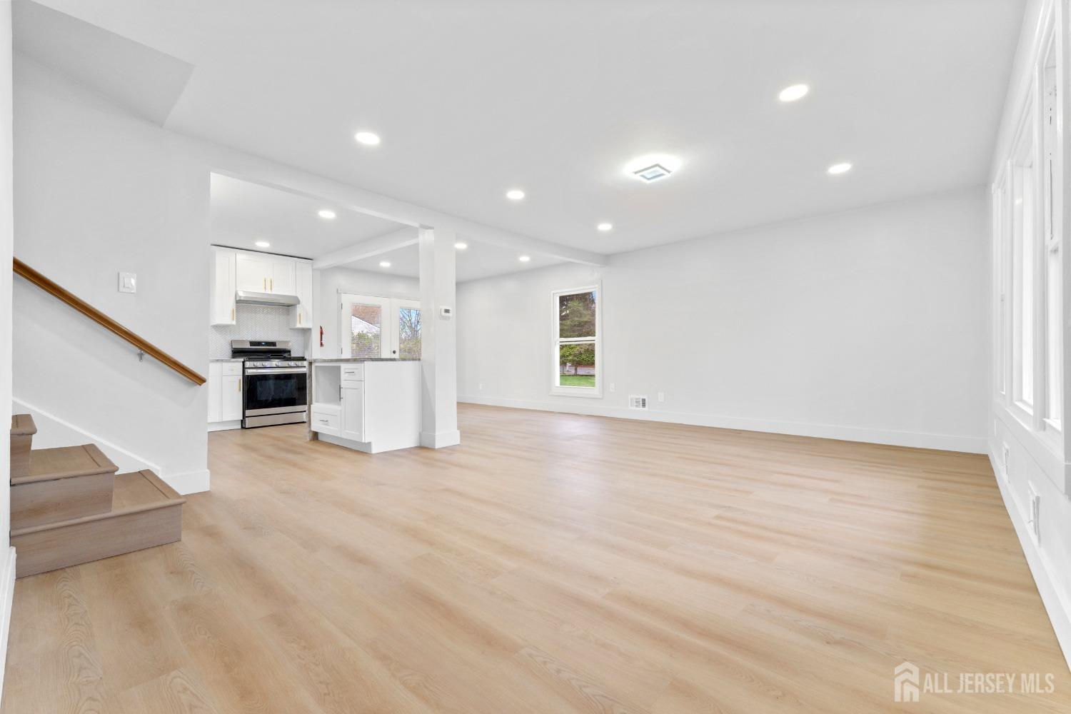 310 Lynnwood Street, Piscataway, New Jersey image 10