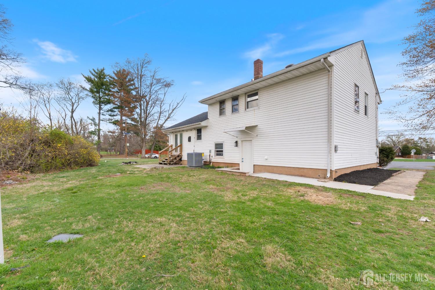 310 Lynnwood Street, Piscataway, New Jersey image 7