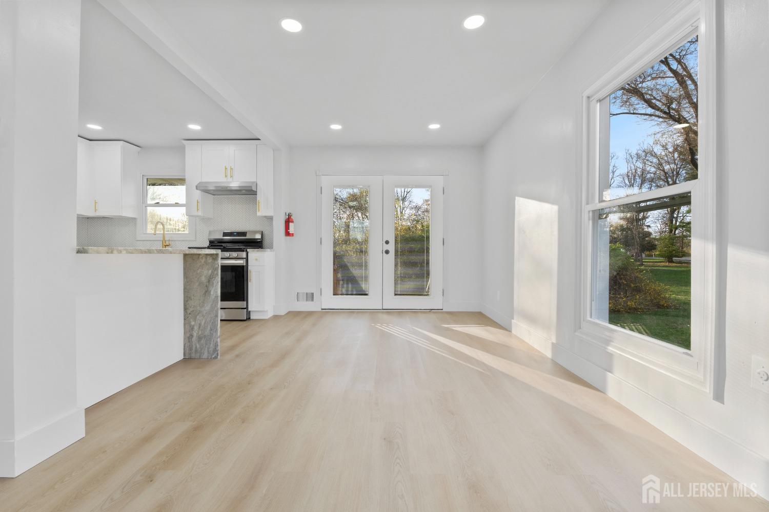 310 Lynnwood Street, Piscataway, New Jersey image 14