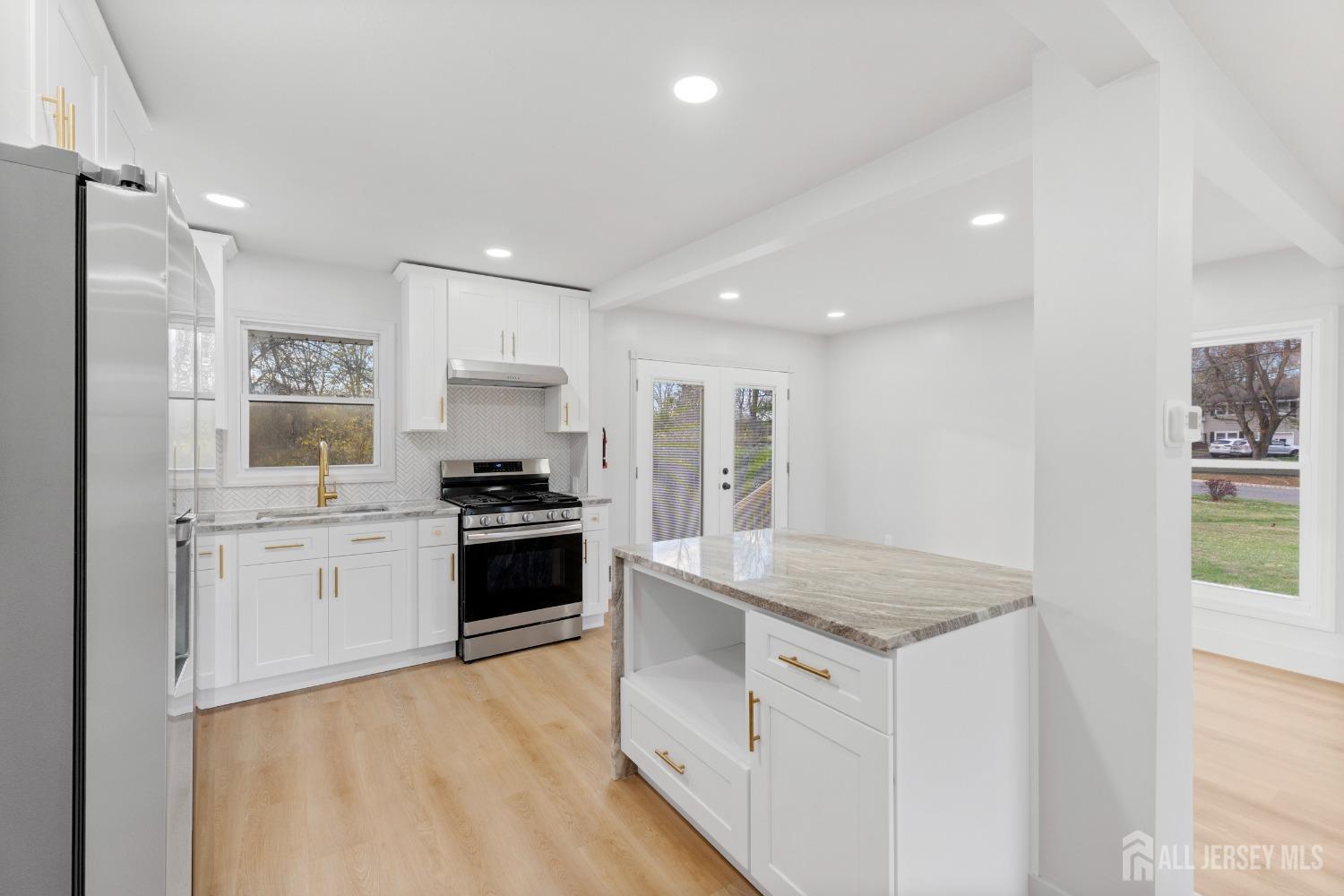 310 Lynnwood Street, Piscataway, New Jersey image 38